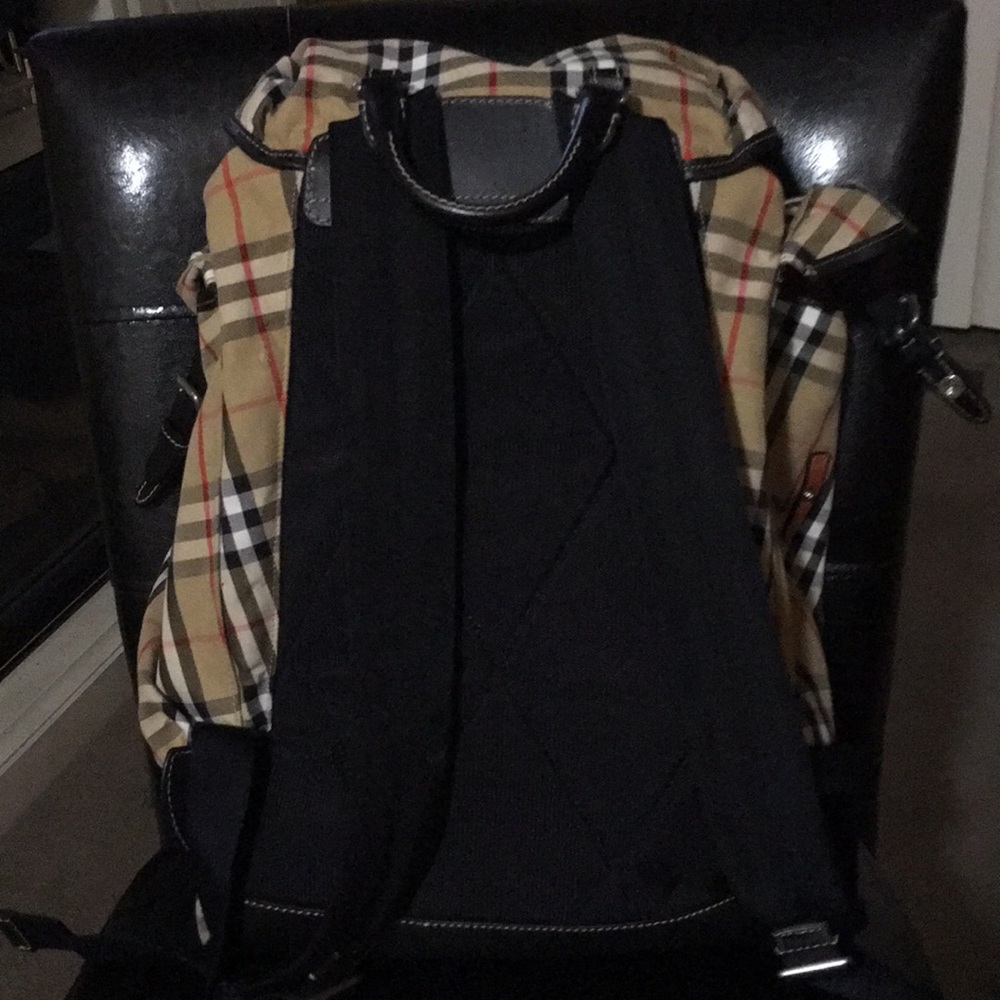 Burberry backpack - Picture 2 of 2